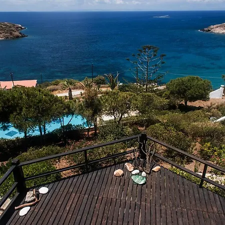 Roussa Suites Guest house Posidhonia (Syros)